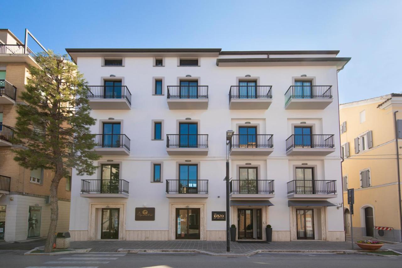 Hotel Enzo Porto Recanati Luaran gambar