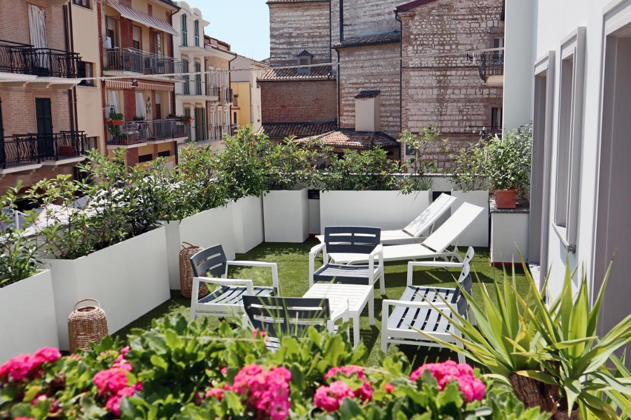 Hotel Enzo Porto Recanati Luaran gambar